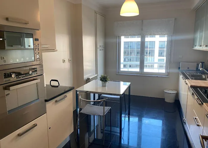 Lisbon Nh Homevipnobel - Luxurious Apartment