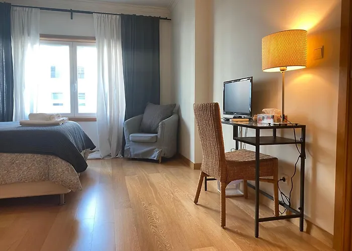 Lisbon Nh Homevipnobel - Luxurious Apartment